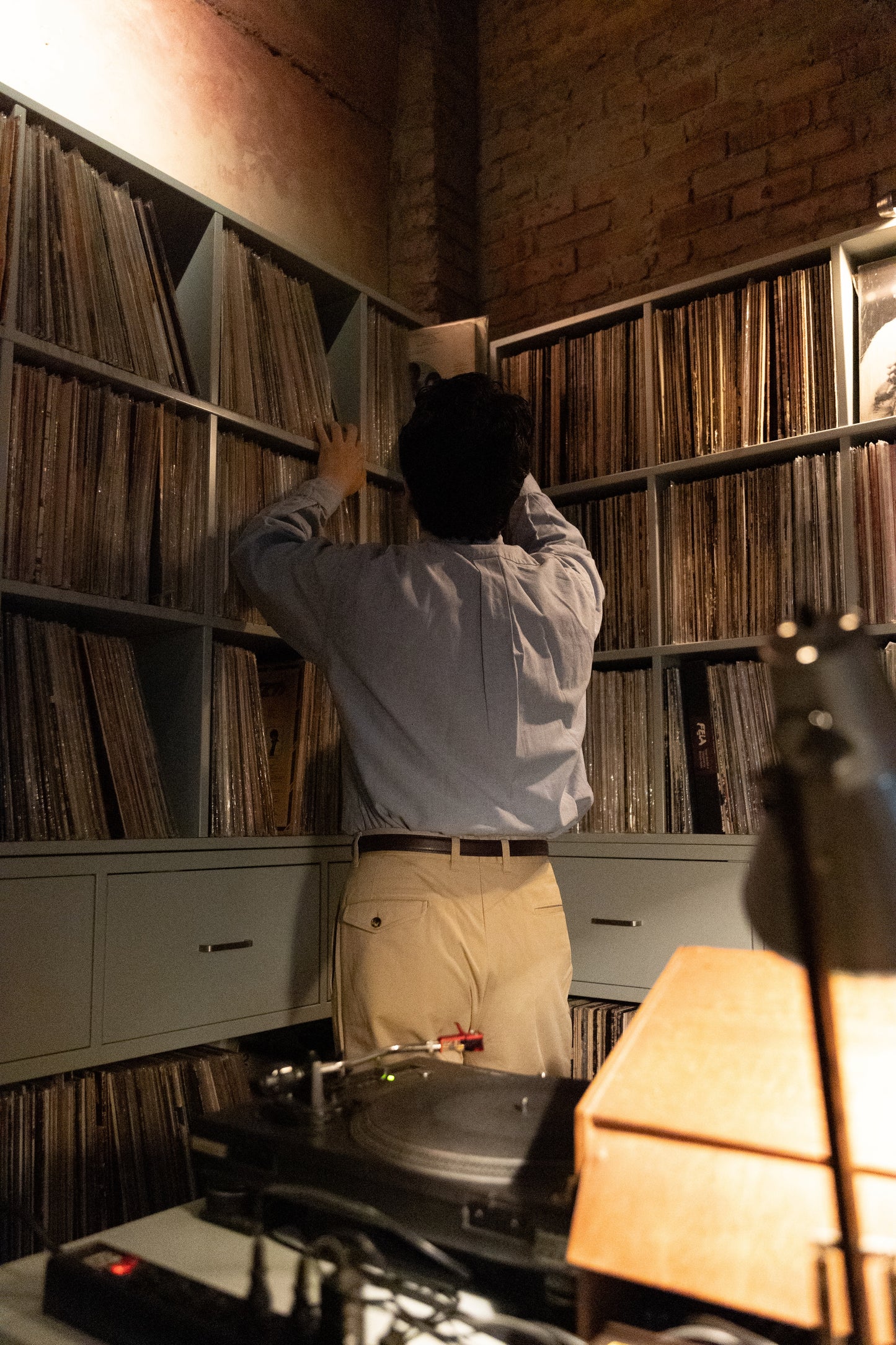 1952UC American Fits Flat Front Chinos Trousers